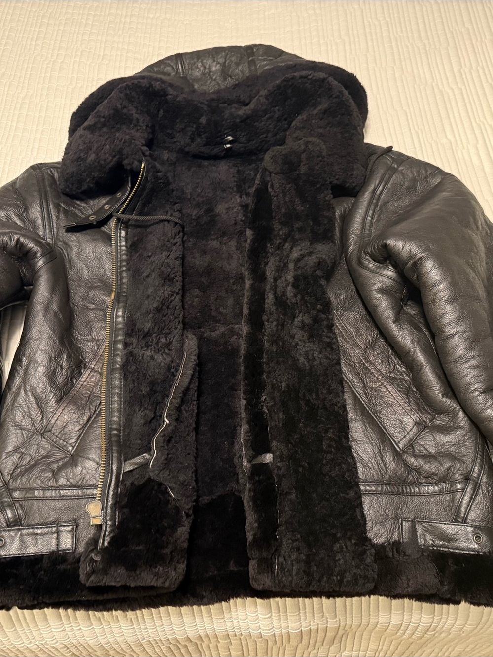 Men’s Cold Weather Bomber Style Lined Leather Coat